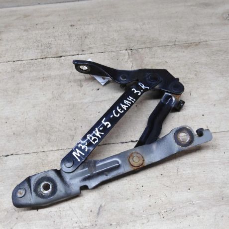 petlia-kryski-bagaznika-pravaia-mazda-3-bk-art-85415-big-1