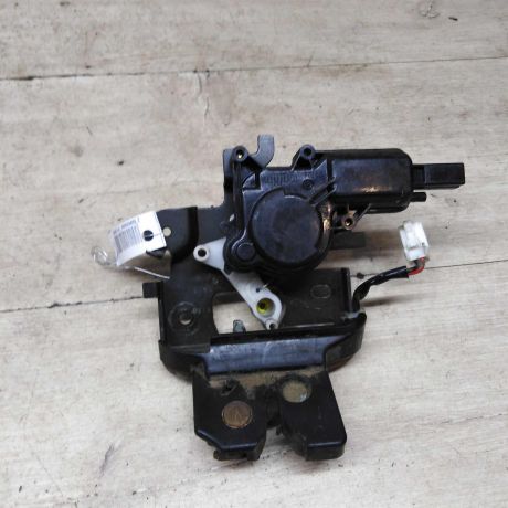 zamok-bagaznika-mazda-3-bk-art-85416-big-0