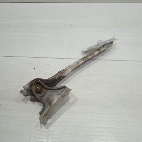 petlia-kapota-pravaia-audi-80-b4-art-85746-big-0