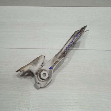 petlia-kapota-pravaia-audi-80-b4-art-85746-big-3