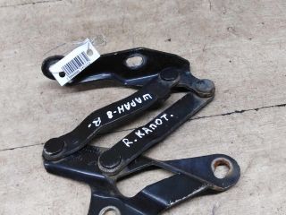 petlia-kapota-pravaia-volkswagen-sharan-seat-alhambra-i-ford-galaxy-art-85965