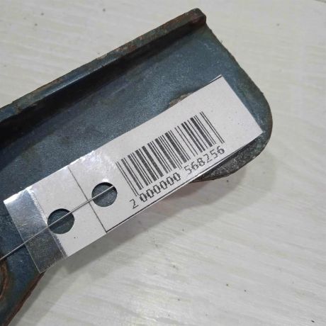 petlia-kapota-pravaia-hyundai-matrix-art-86700-big-2