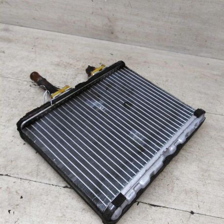 radiator-pecki-salona-nissan-primera-p12-art-87129-big-3