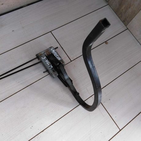 petlia-kryski-bagaznika-chevrolet-lanos-i-zaz-sens-art-87600-big-3