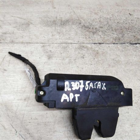 zamok-bagaznika-peugeot-307-art-88172-big-0