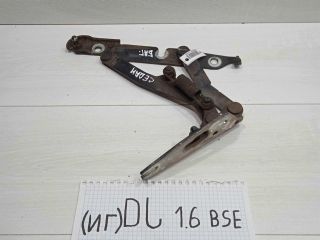 petlia-kryski-bagaznika-pravaia-volkswagen-jetta-5-art-88241