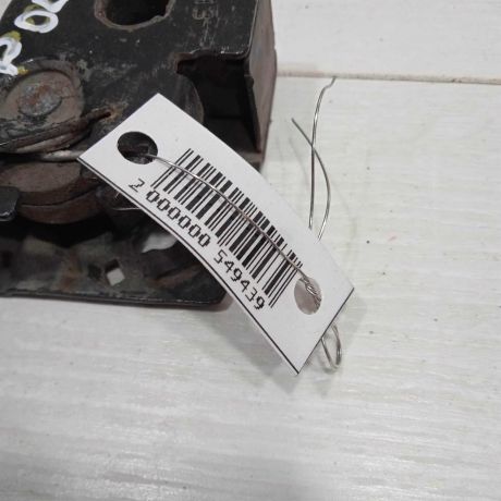 zamok-kapota-volkswagen-polo-5-art-88252-big-1