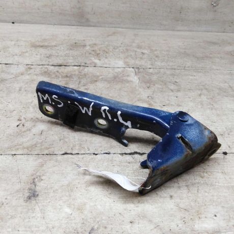 petlia-kapota-levaia-mitsubishi-space-wagon-iii-restailing-art-89090-big-0