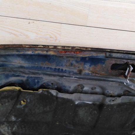 kapot-mitsubishi-space-wagon-iii-restailing-bg5-art-89144-big-2