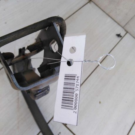 petlia-kryski-bagaznika-hyundai-elantra-iii-art-89688-big-4