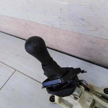 kulisa-mkpp-hyundai-elantra-iii-art-89689-big-9