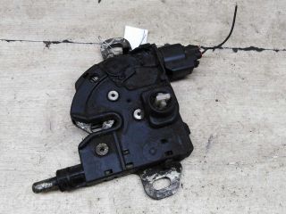 zamok-kapota-ford-focus-ii-dorestailing-art-90066