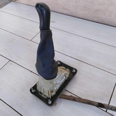 kulisa-mkpp-renault-logan-i-defekt-art-90413-big-2