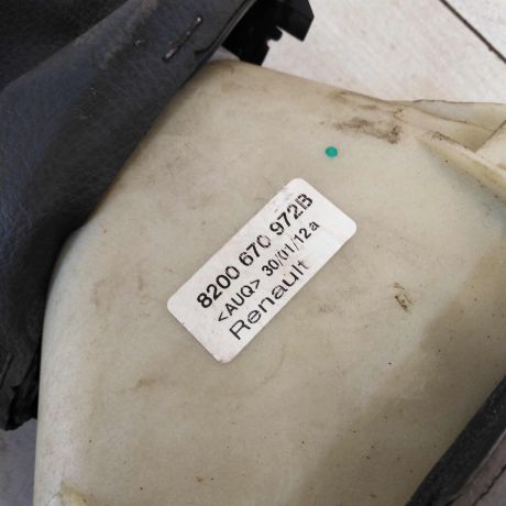 kulisa-mkpp-renault-logan-i-defekt-art-90413-big-5