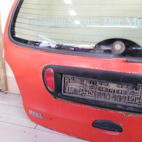 kryska-bagaznika-renault-scenic-i-art-90588-big-6