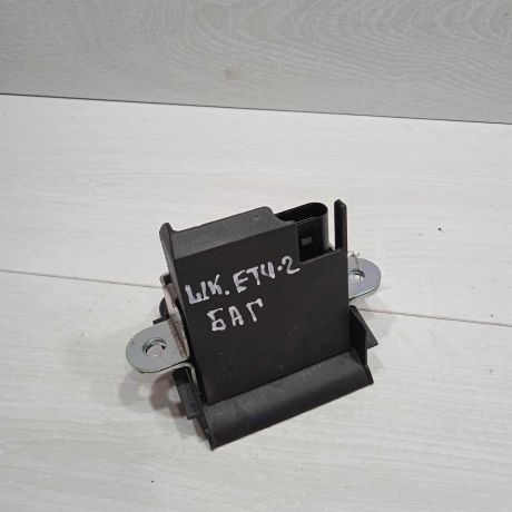 zamok-kryski-bagaznika-skoda-yeti-i-dorestailing-art-90815-big-3