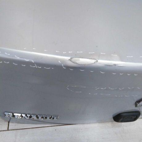 krysa-bagaznika-renault-clio-ii-defekt-art-91684-big-3