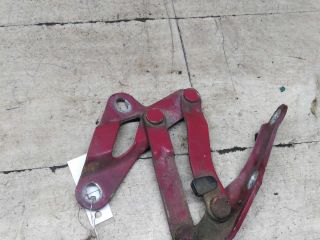 petlia-kapota-pravaia-volkswagen-sharan-seat-alhambra-i-ford-galaxy-dorestailing-art-92059