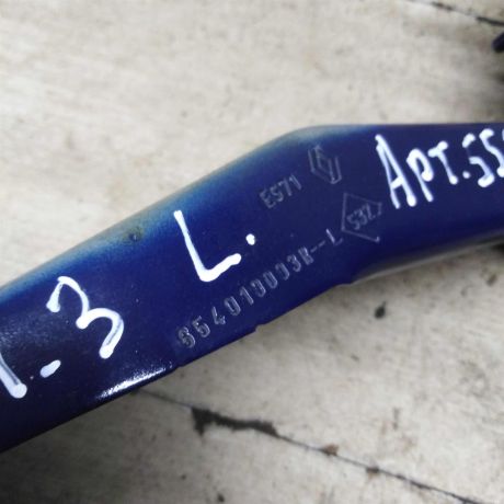 petlia-kapota-levaia-renault-megane-iii-art-92246-big-1