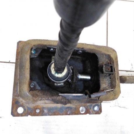 kulisa-mkpp-volkswagen-jetta-2-volkswagen-golf-2-art-93153-big-3