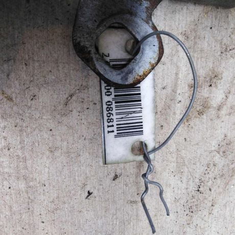 zamok-kapota-renault-logan-i-art-93260-big-2