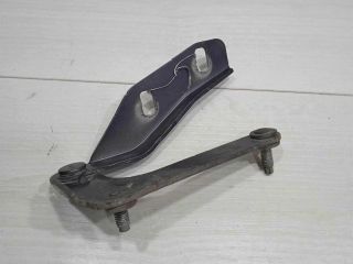 petlia-kapota-peredniaia-levaia-ford-c-max-art-93837