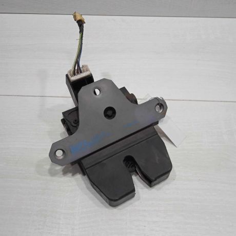 zamok-bagaznika-ford-c-max-restailing-art-93909-big-2