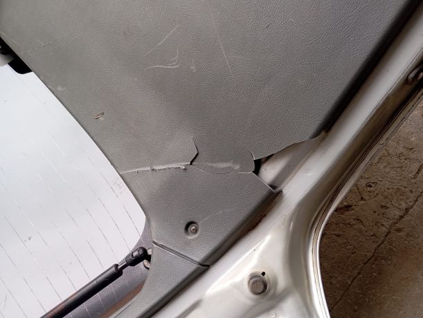 kryska-bagaznika-hyundai-santa-fe-i-art-94039-big-8