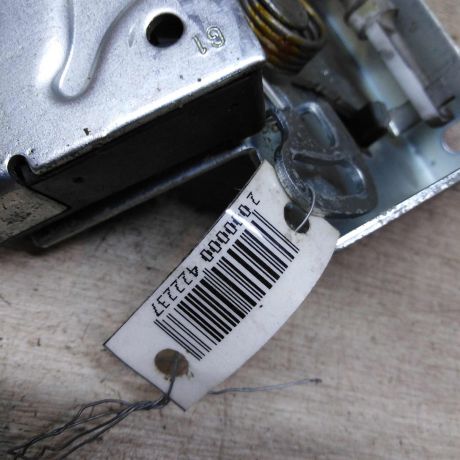 zamok-kryski-bagaznika-ford-mondeo-3-universal-art-94464-big-2