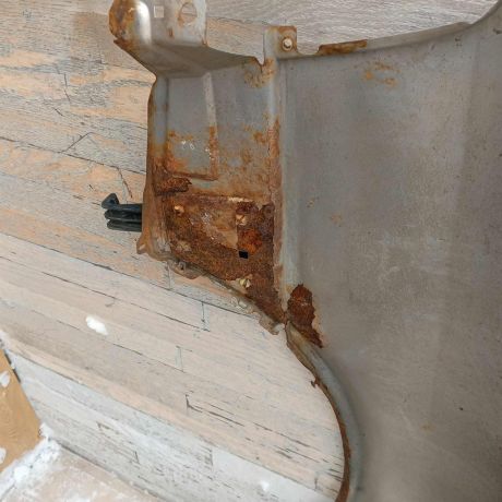 krylo-perednee-pravoe-audi-80-b4-korroziia-art-95999-big-2