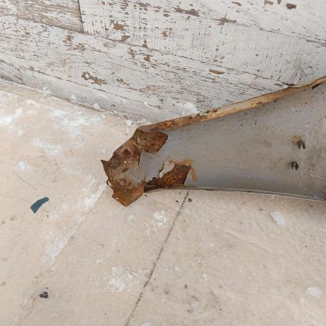 krylo-perednee-pravoe-audi-80-b4-korroziia-art-95999-big-1