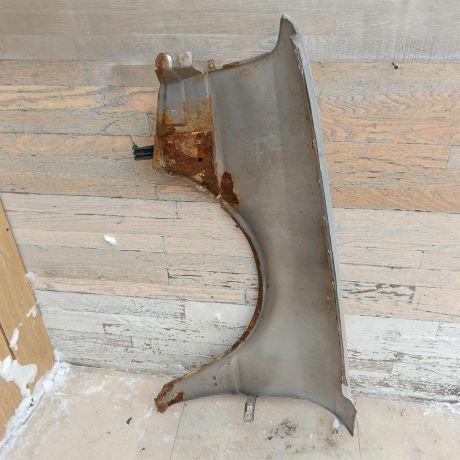 krylo-perednee-pravoe-audi-80-b4-korroziia-art-95999-big-7