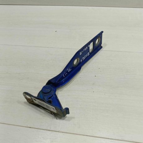 petlia-kapota-levaia-volkswagen-golf-4-volkswagen-bora-art-96409-big-0