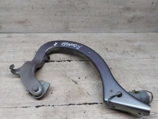 petlia-kryski-bagaznika-pravaia-renault-symbol-i-art-96554