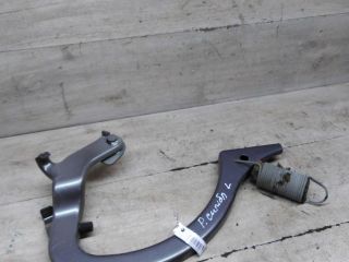 petlia-kryski-bagaznika-levaia-renault-symbol-i-renault-clio-2-art-96644