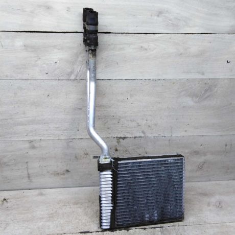 radiator-otopitelia-salona-ford-focus-2-dorestailing-art-96922-big-1