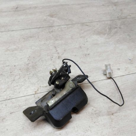 zamok-bagaznika-mazda-626-art-97569-big-3