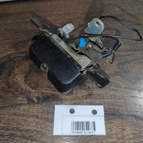 zamok-bagaznika-mazda-626-art-97569-big-1