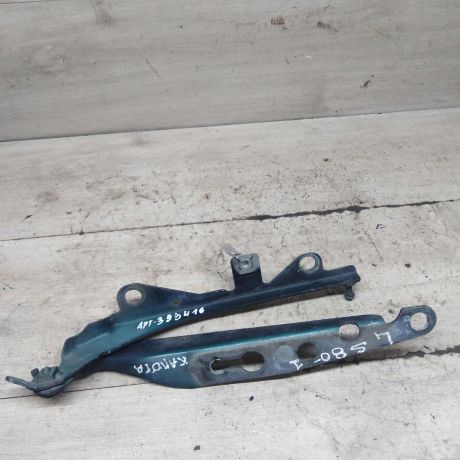 petlia-kapota-levaia-volvo-s80-art-97652-big-0