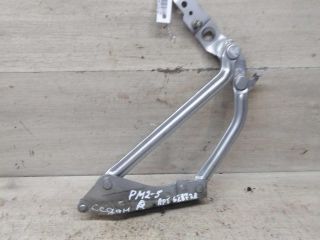 petlia-kryski-bagaznika-pravaia-sedan-renault-megane-ii-art-97786