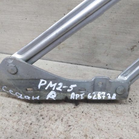 petlia-kryski-bagaznika-pravaia-sedan-renault-megane-ii-art-97786-big-3