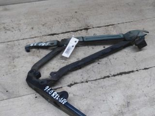 petlia-kryski-bagaznika-pravaia-volvo-s80-art-97794