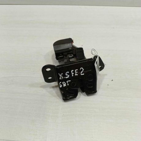 zamok-bagaznika-hyundai-santa-fe-ii-art-98414-big-2