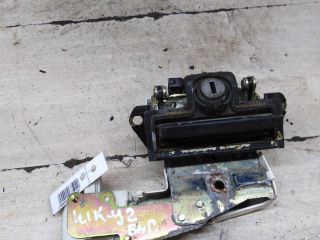 zamok-kryski-bagaznika-skoda-octavia-i-a4-universal-art-98442