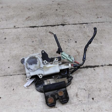 zamok-kryski-bagaznika-mazda-6-gg-art-98460-big-1