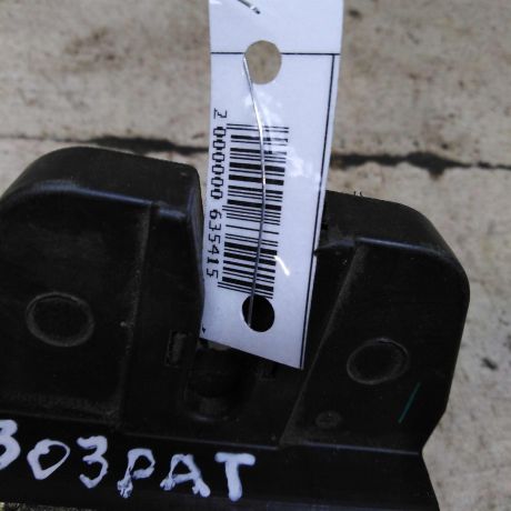 zamok-kryski-bagaznika-opel-zafira-b-art-98713-big-1