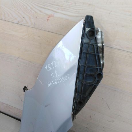 krylo-perednee-pravoe-toyota-avensis-iii-defekt-art-99061-big-1