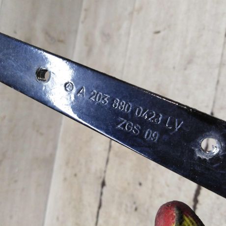 petlia-kapota-pravaia-mercedes-c-klass-w203-kupe-art-99090-big-3