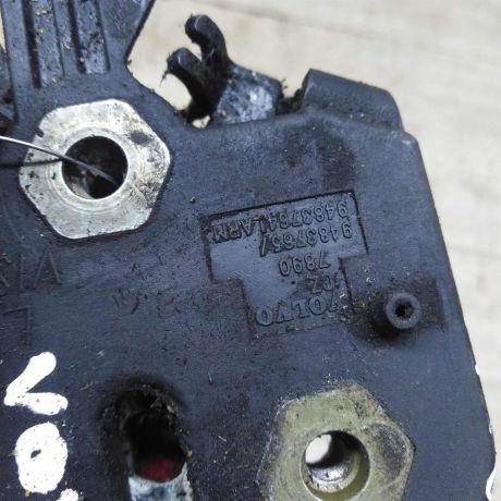 zamok-kapota-pravyi-volvo-s80-volvo-s70-art-99205-big-1