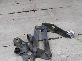 petlia-kapota-levaia-ford-galaxy-volkswagen-sharan-seat-alhambra-art-100210